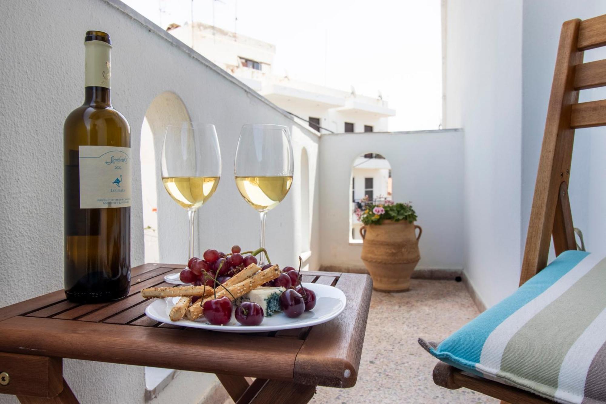 Babilia Central Appartment Suites Limenas Hersonisou Hersonissos  Dış mekan fotoğraf