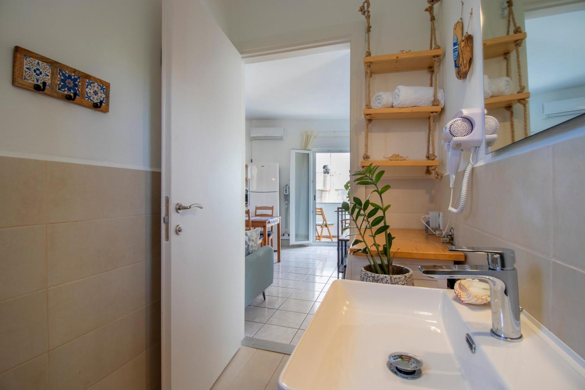 Babilia Central Appartment Suites Limenas Hersonisou Hersonissos  Dış mekan fotoğraf